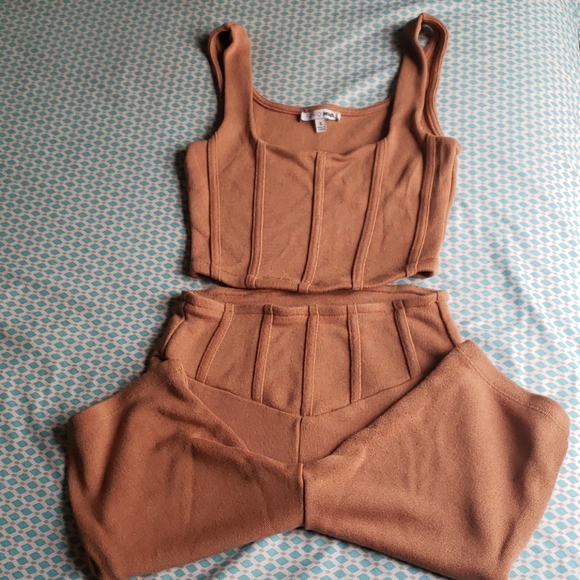 Fashion Nova Pants - 🎊HP🌬🍁Fashion Nova Crop Top Short Set🍂☃